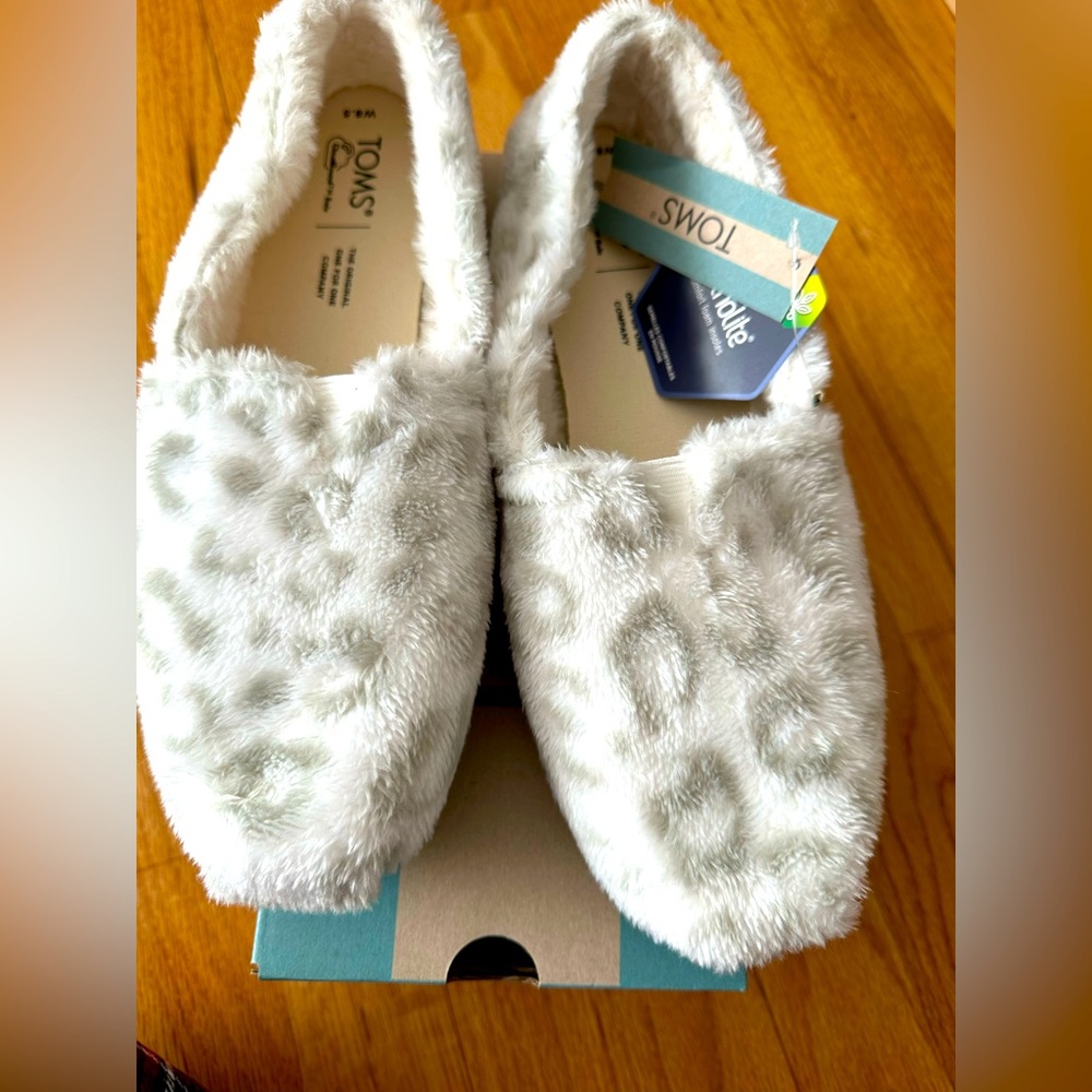 Tom’s Alpargata faux fur